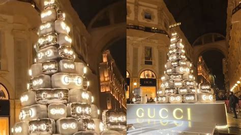 Quanto hanno speso i brand per gli alberi di Natale a Milano